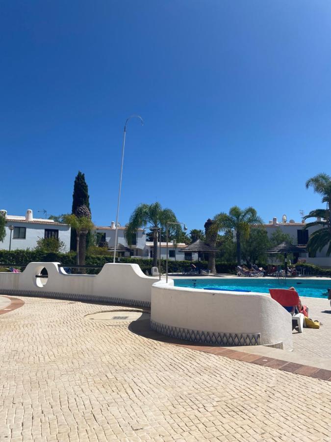 Albufeira Praia Sao Rafael Sun Apartment Exteriör bild