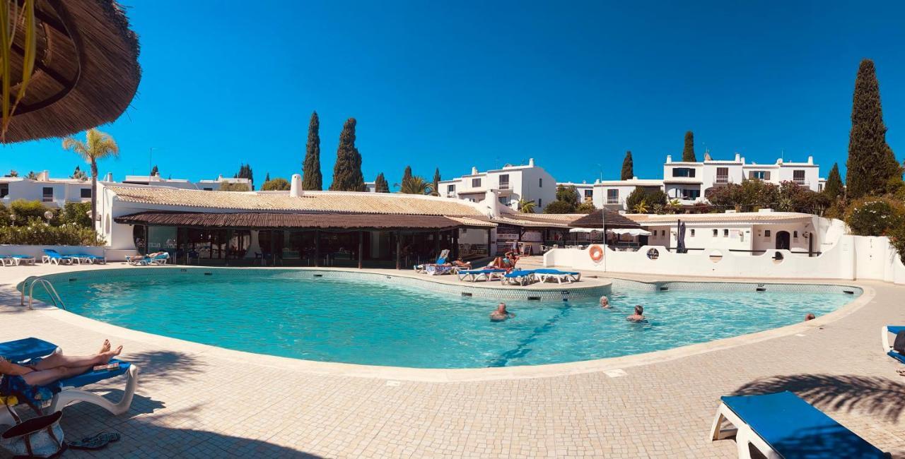 Albufeira Praia Sao Rafael Sun Apartment Exteriör bild